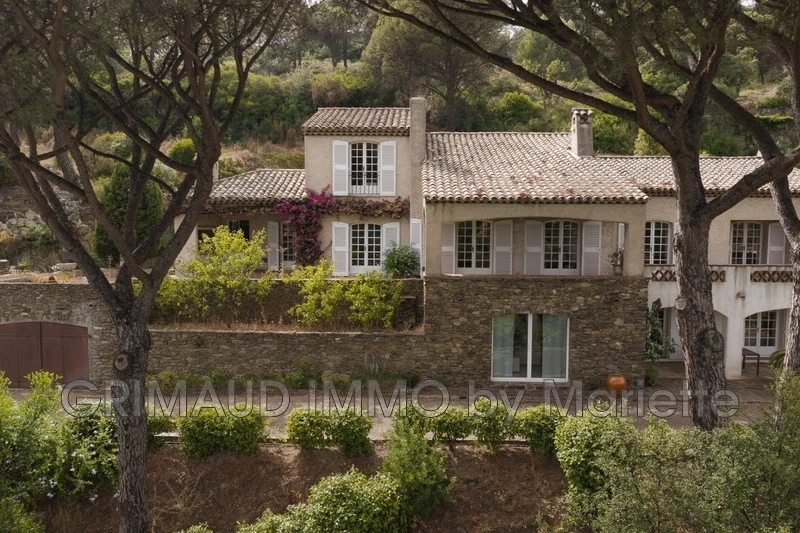 1 - vendita casa grimaud var francia