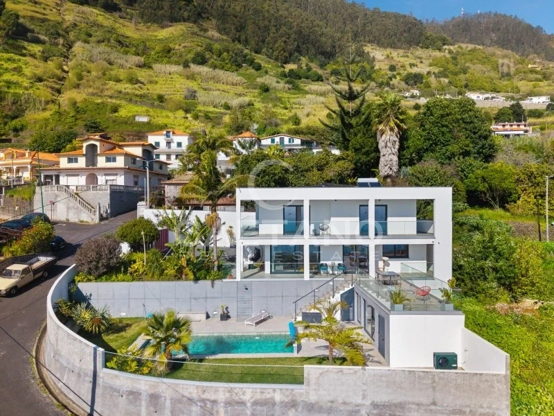 2 - verkoop huis uitzicht op zee arco da calheta madeira portugal