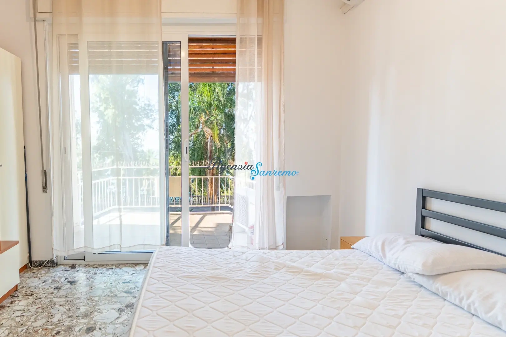 2 - venda apartamento ospedaletti liguria itália