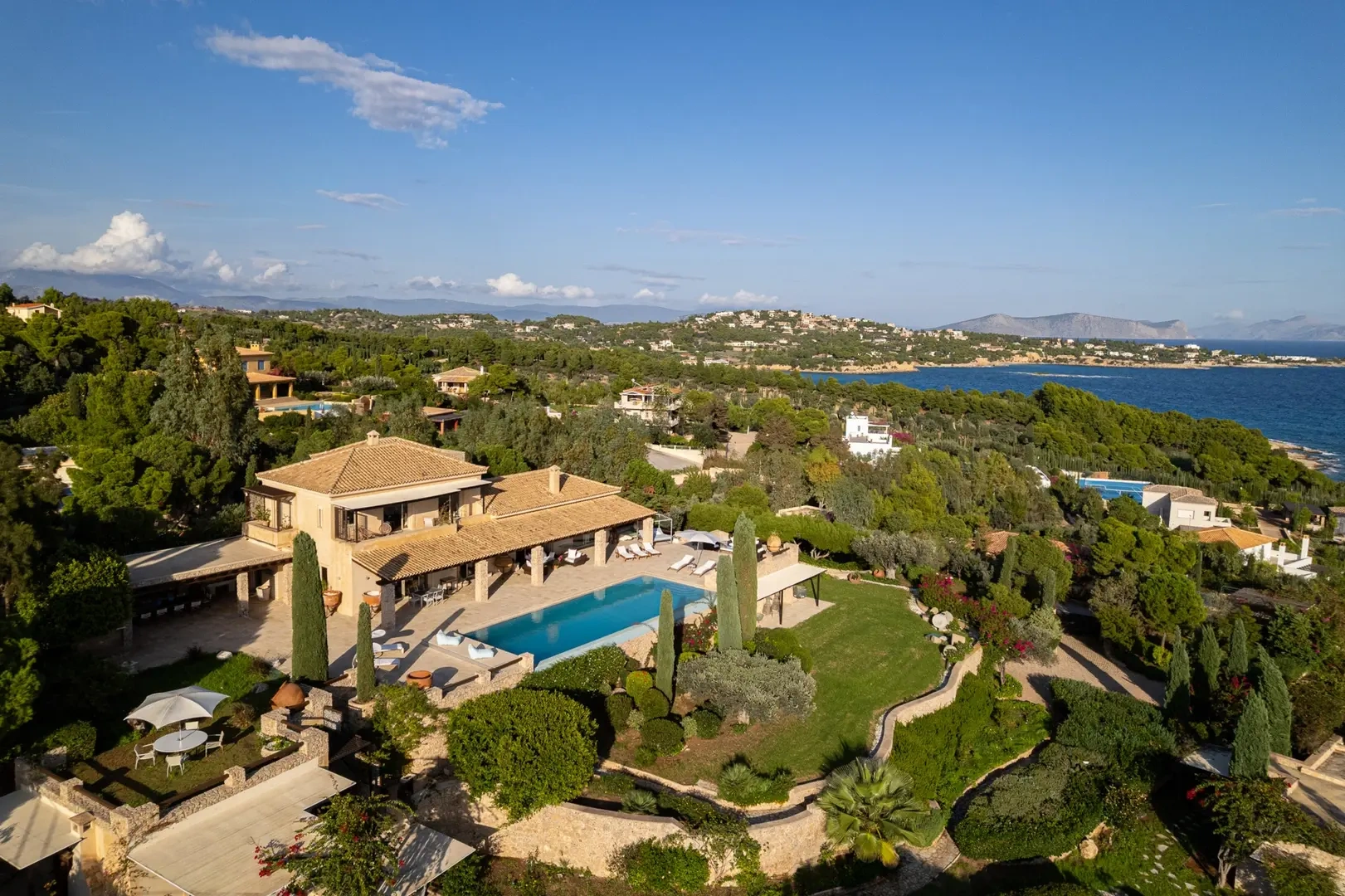 2 - waterfront house for sale in kranídi peloponnese greece
