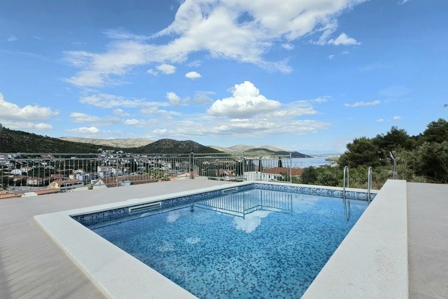1 - vente maison vue mer marina split-dalmatie croatie