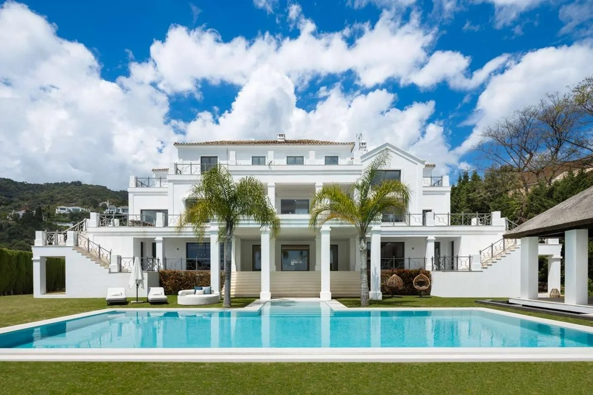 2 - sea view house for sale in benahavis - costa del sol andalusia spain