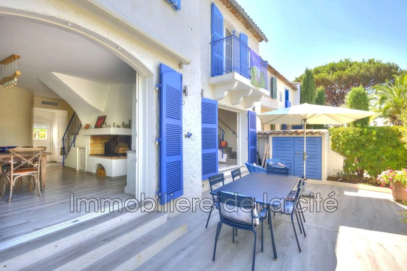 1 - venta casa port grimaud var francia