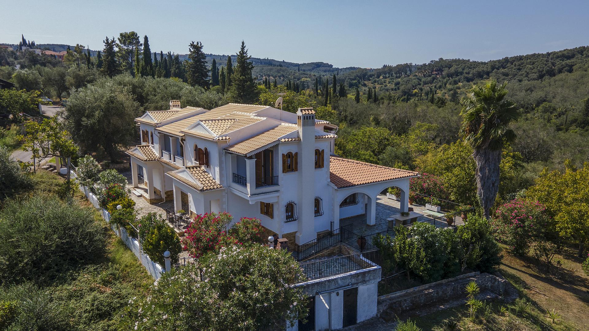 2 - house for sale in drosáton ionian islands greece