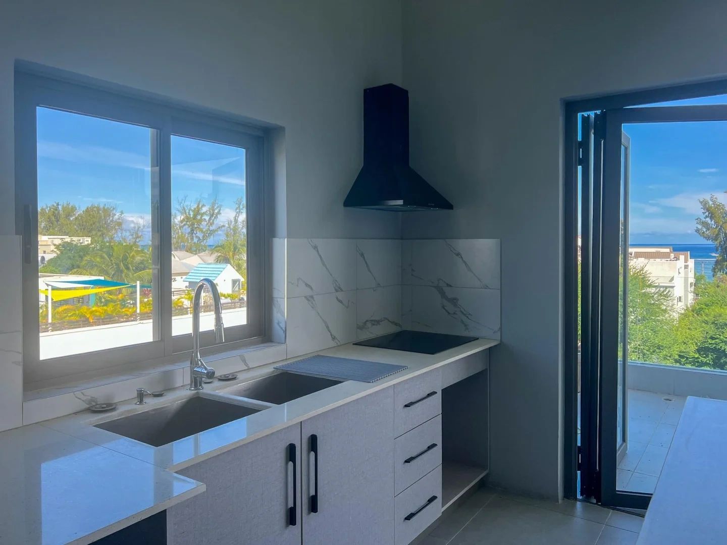 2 - venda casa vista de mar flic en flac rivière noire maurício