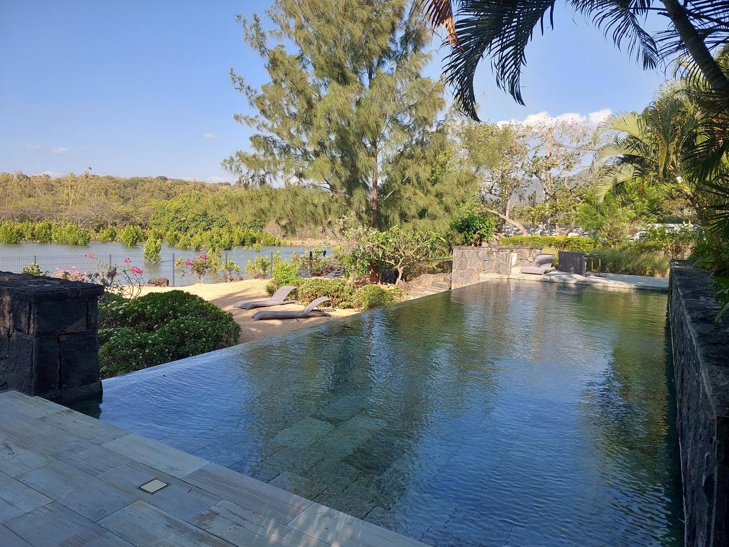 1 - vente appartement rivière noire rivière noire île maurice