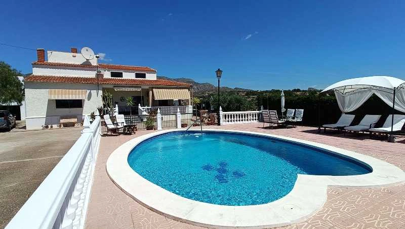 1 - verkoop villa crevillent valencian community spanje