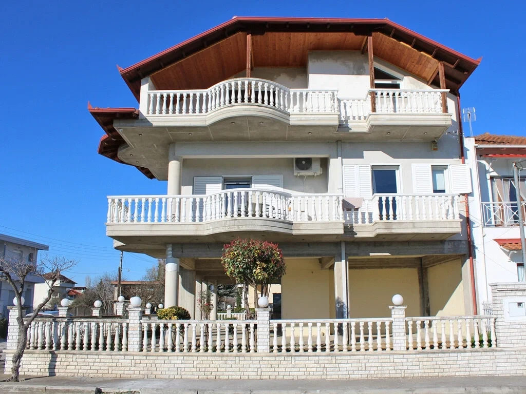2 - venda casa a praia ao pé kallithéa macedónia central grécia