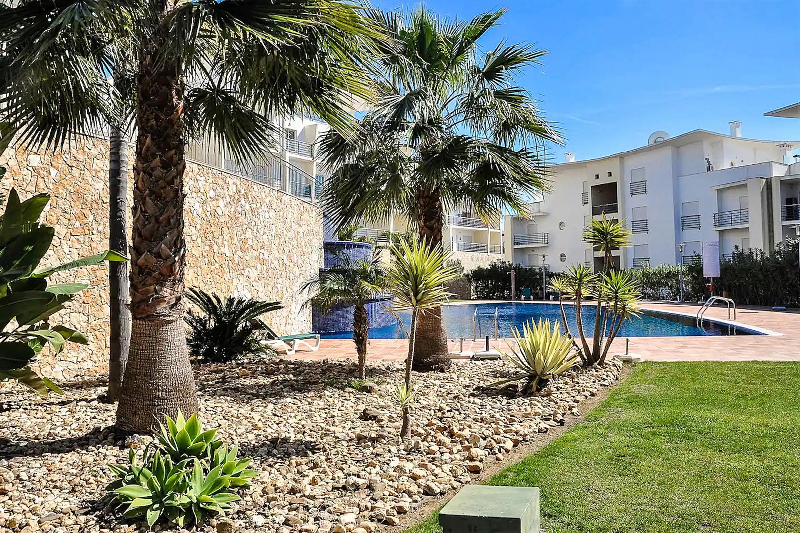 2 - verkoop appartement uitzicht op zee albufeira algarve portugal