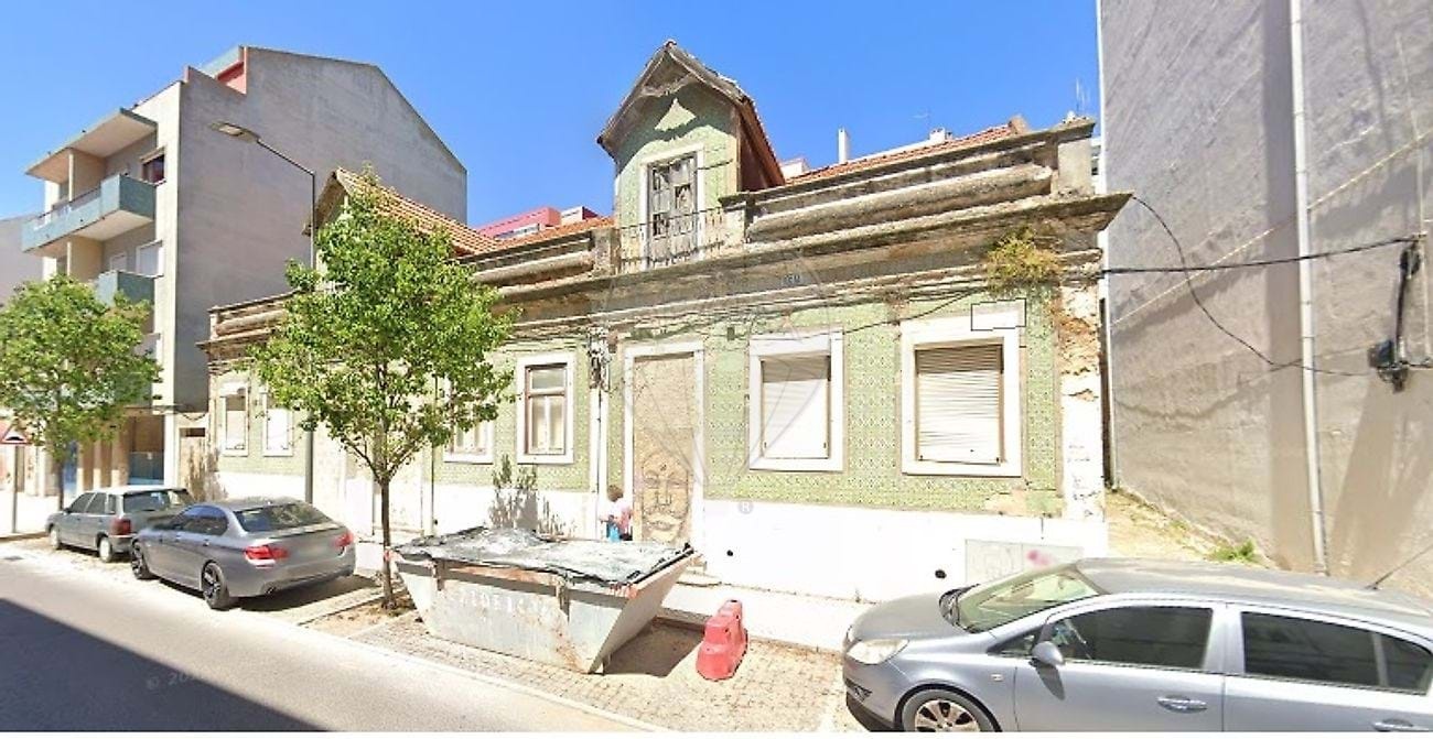 1 - venda edifício barreiro região de lisboa portugal