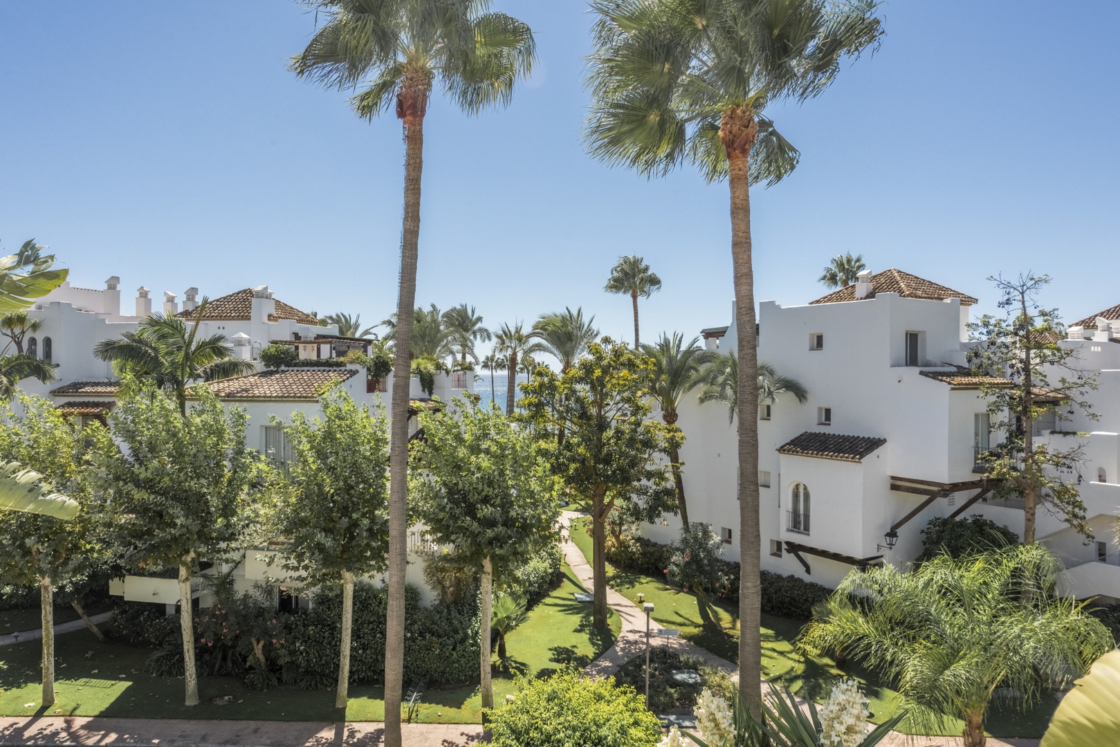 1 - venta apartamento a pie de playa estepona - costa del sol andalucía españa