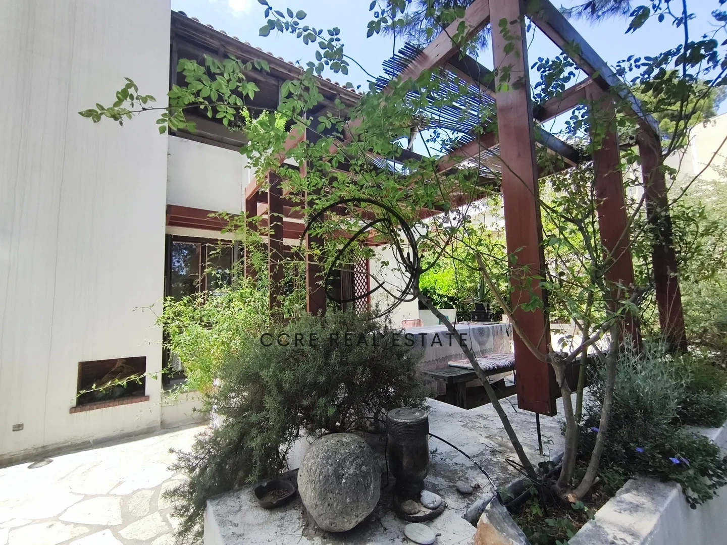 2 - vendita casa dionysos attica grecia