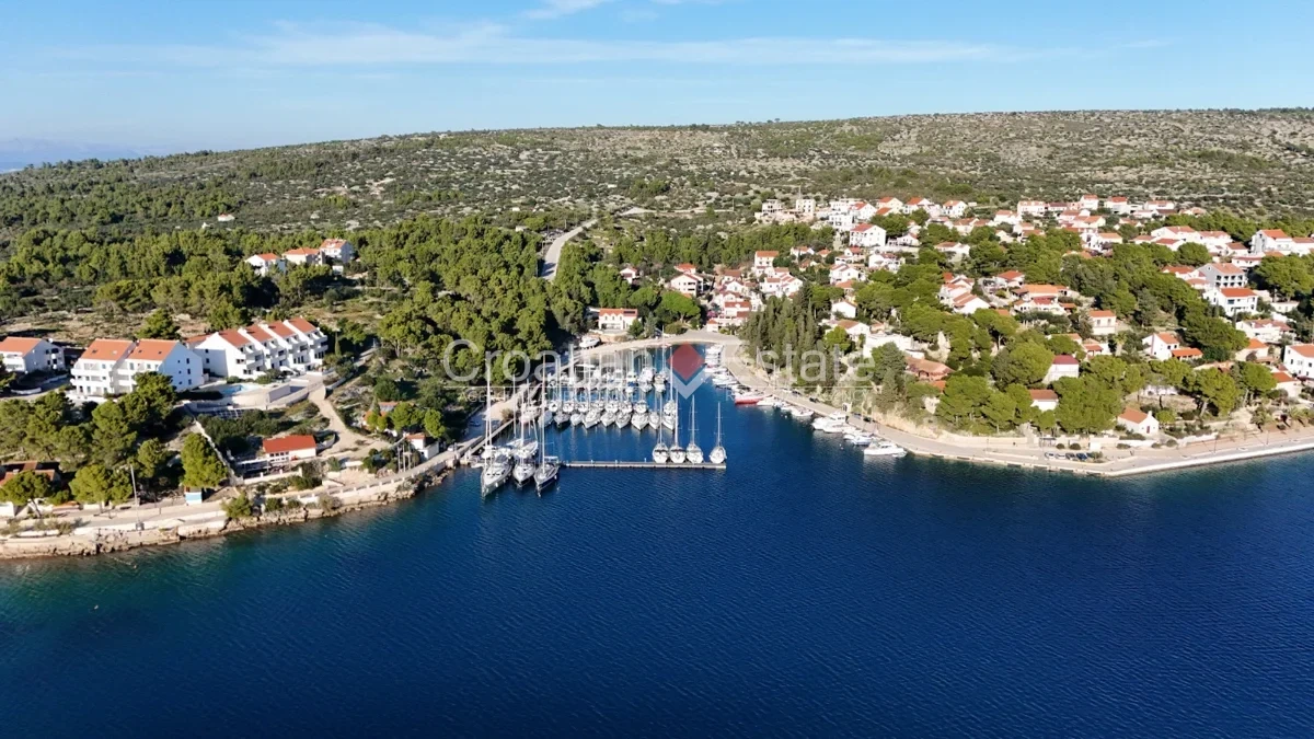 2 - vendita terreno vista mare brač spalatino-dalmata croazia