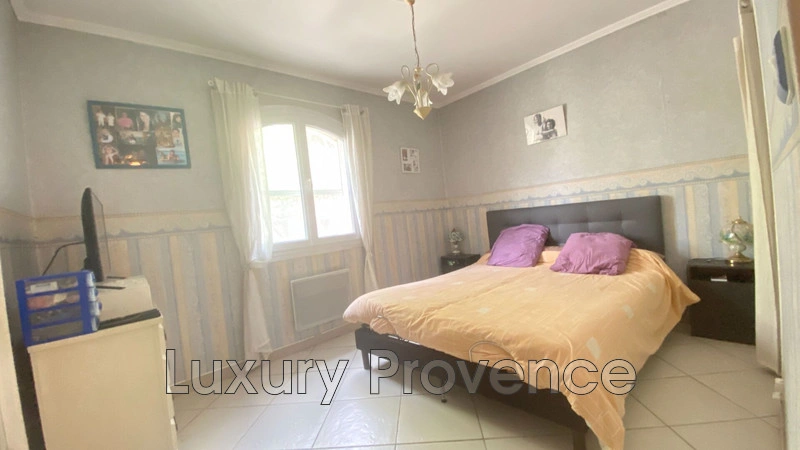 2 - vendita casa saint-savournin bocche del rodano francia
