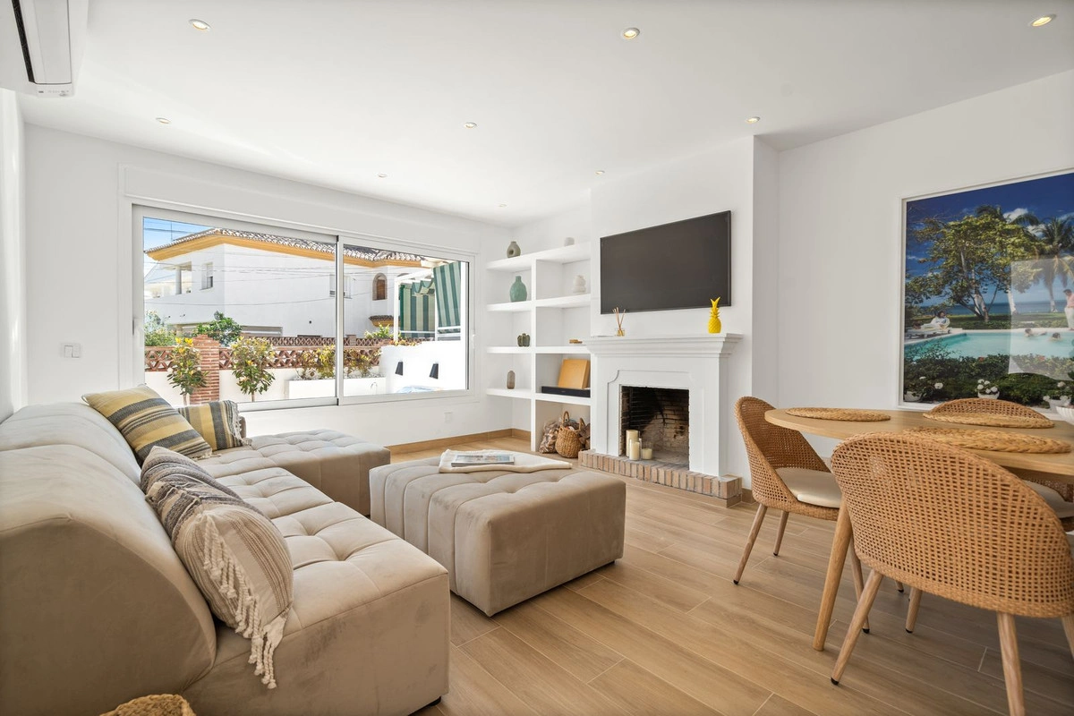2 - beach walk house for sale in san pedro de alcántara andalusia spain