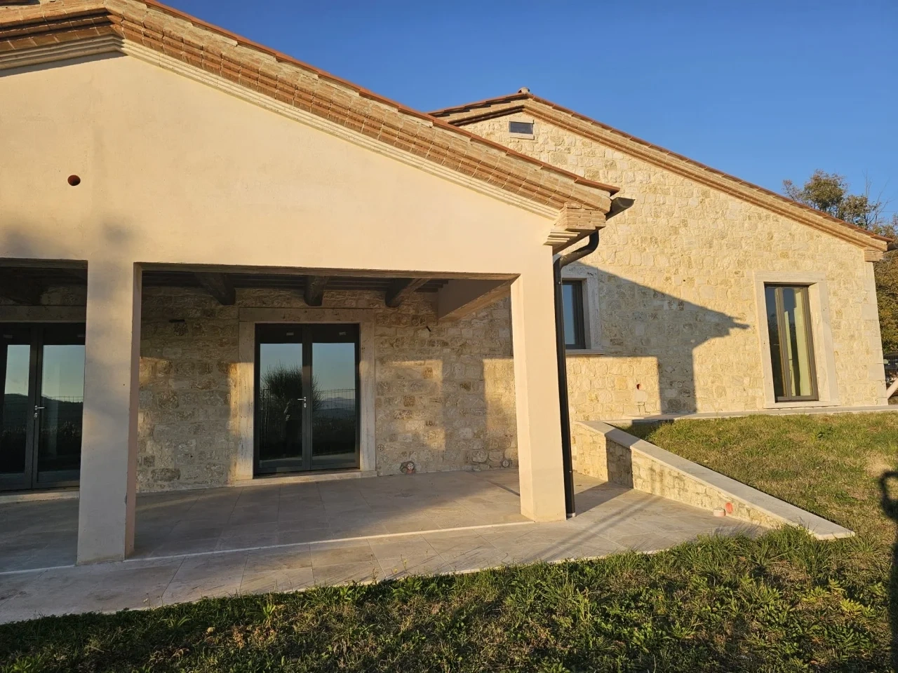2 - verkoop huis massa marittima tuscany italië