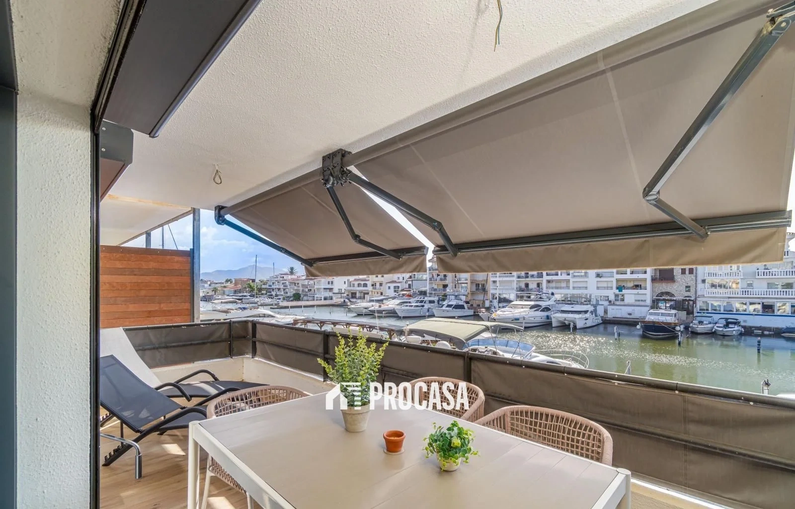 2 - venda apartamento a praia ao pé empuriabrava catalunha espanha