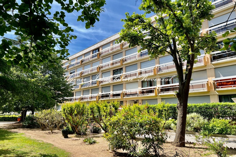 1 - apartment for sale in sainte-maxime var france
