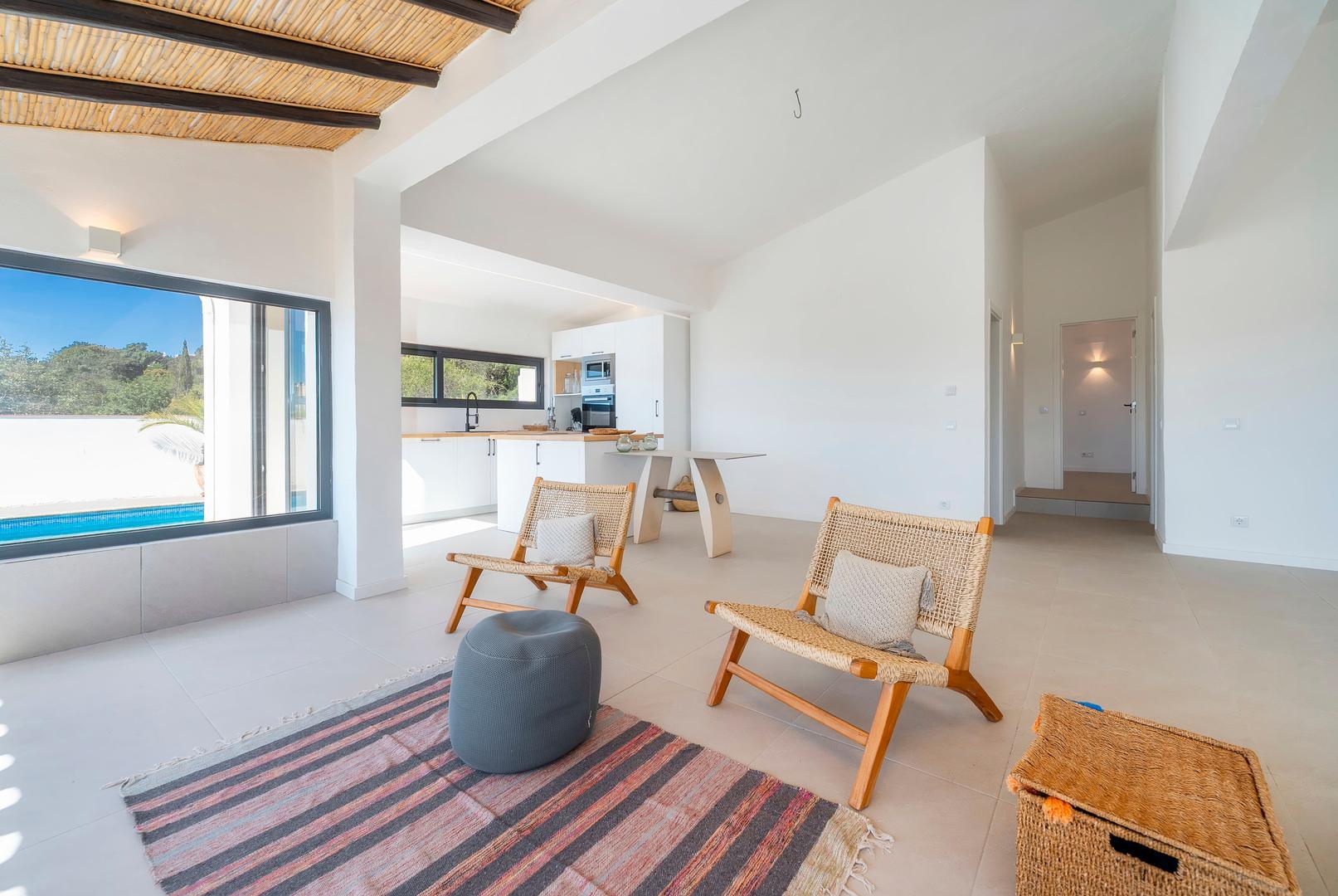 1 - sea view house for sale in santa bárbara de nexe algarve portugal