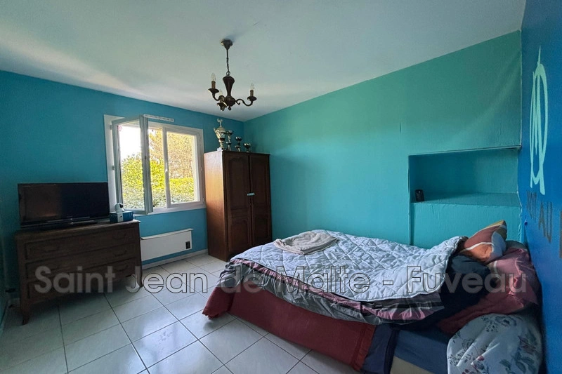2 - house for sale in gréasque bouches-du-rhône france