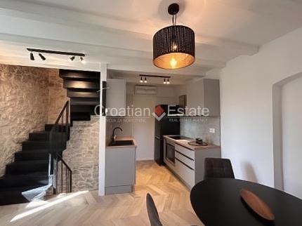 1 - venda casa vista de mar kaštela split-dalmácia croácia