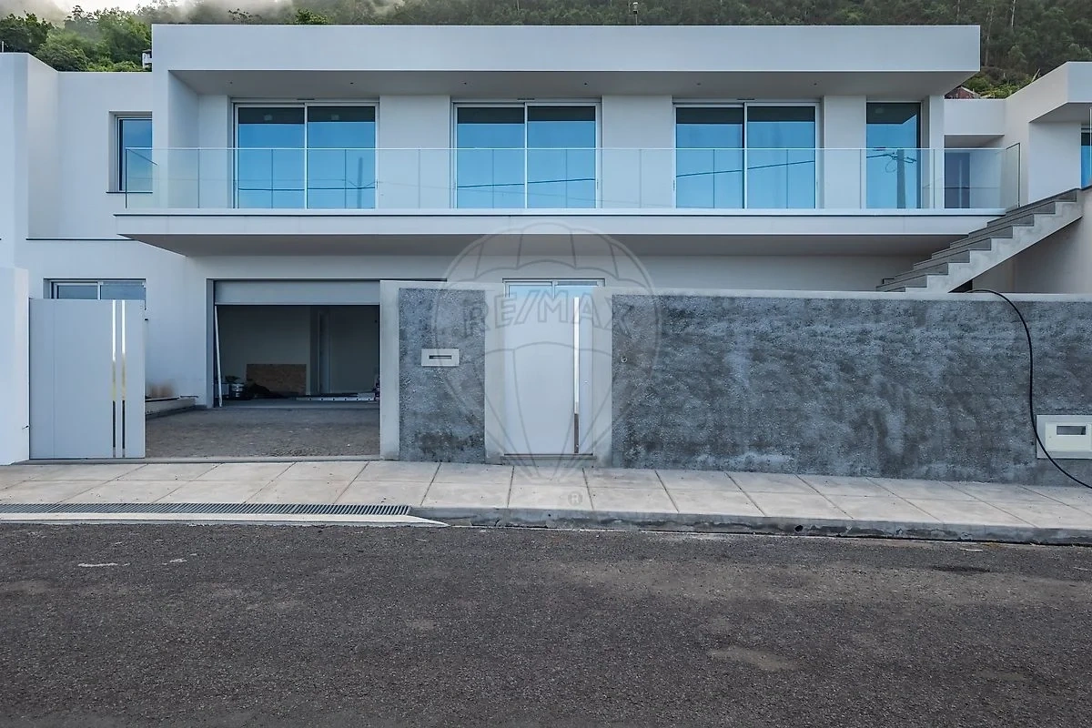 1 - sea view house for sale in calheta madeira portugal