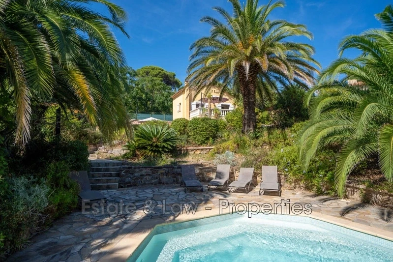 1 - verkauf haus strandpromenade sainte-maxime var frankreich