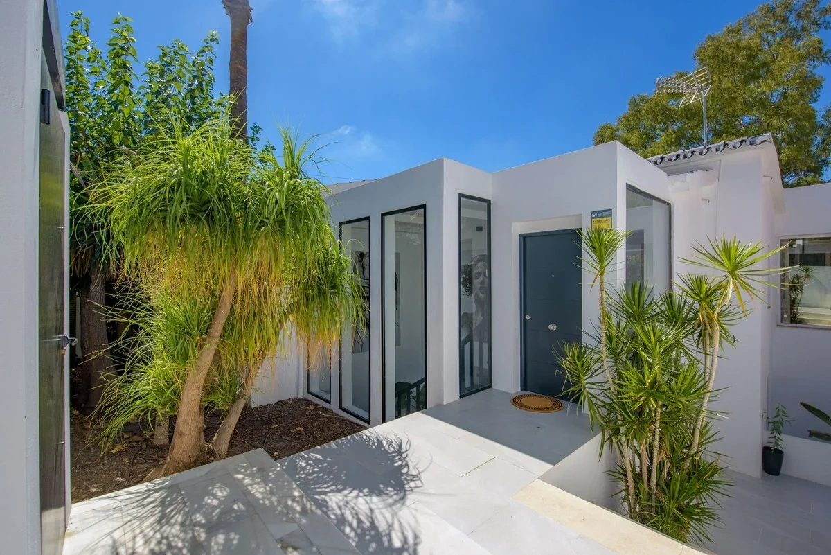 2 - venta villa nueva andalucia andalucía españa