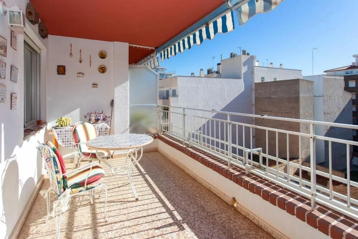 2 - venda apartamento a praia ao pé torrevieja - costa blanca comunidade valenciana espanha
