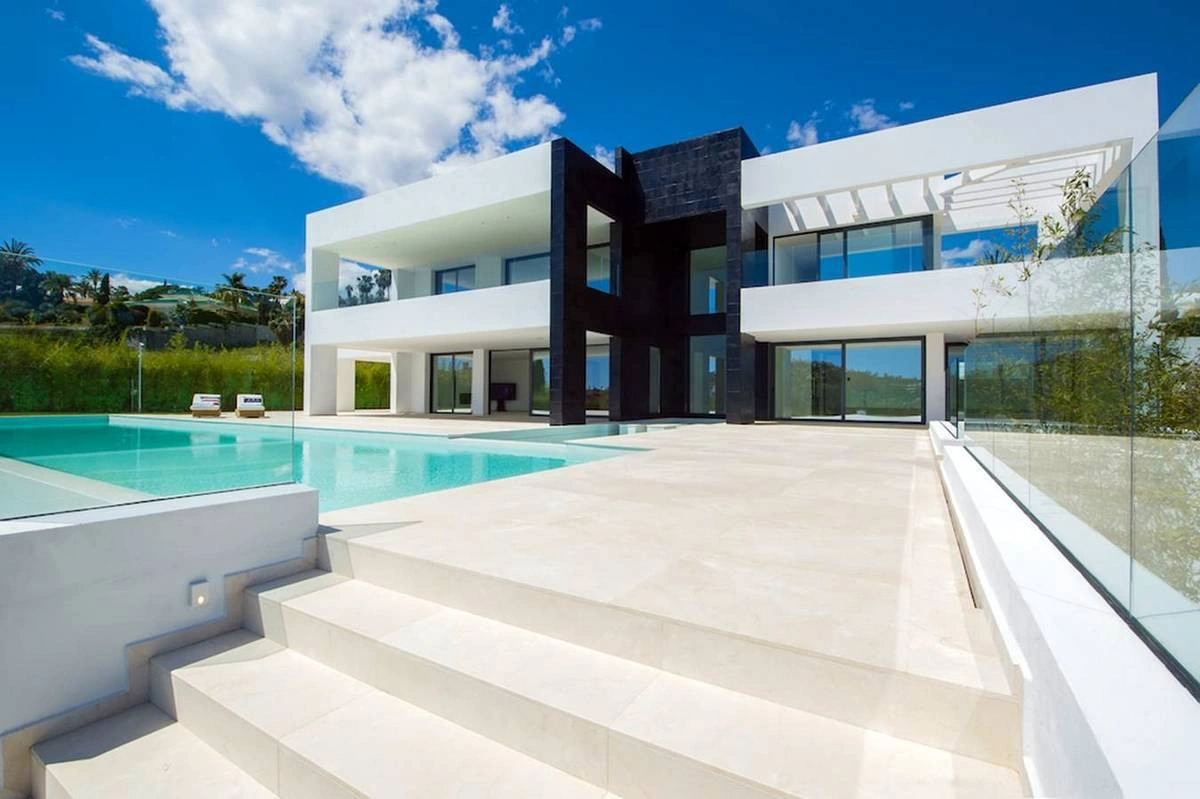 1 - verkoop huis uitzicht op zee nueva andalucia andalusië spanje