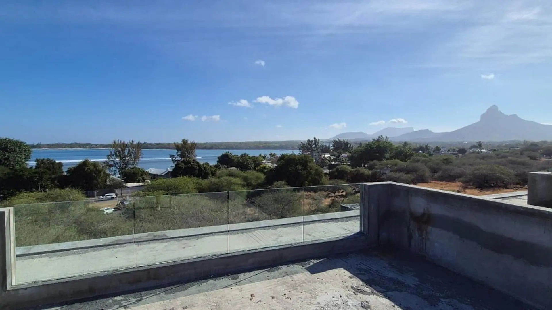 1 - venda apartamento vista de mar tamarin rivière noire maurício