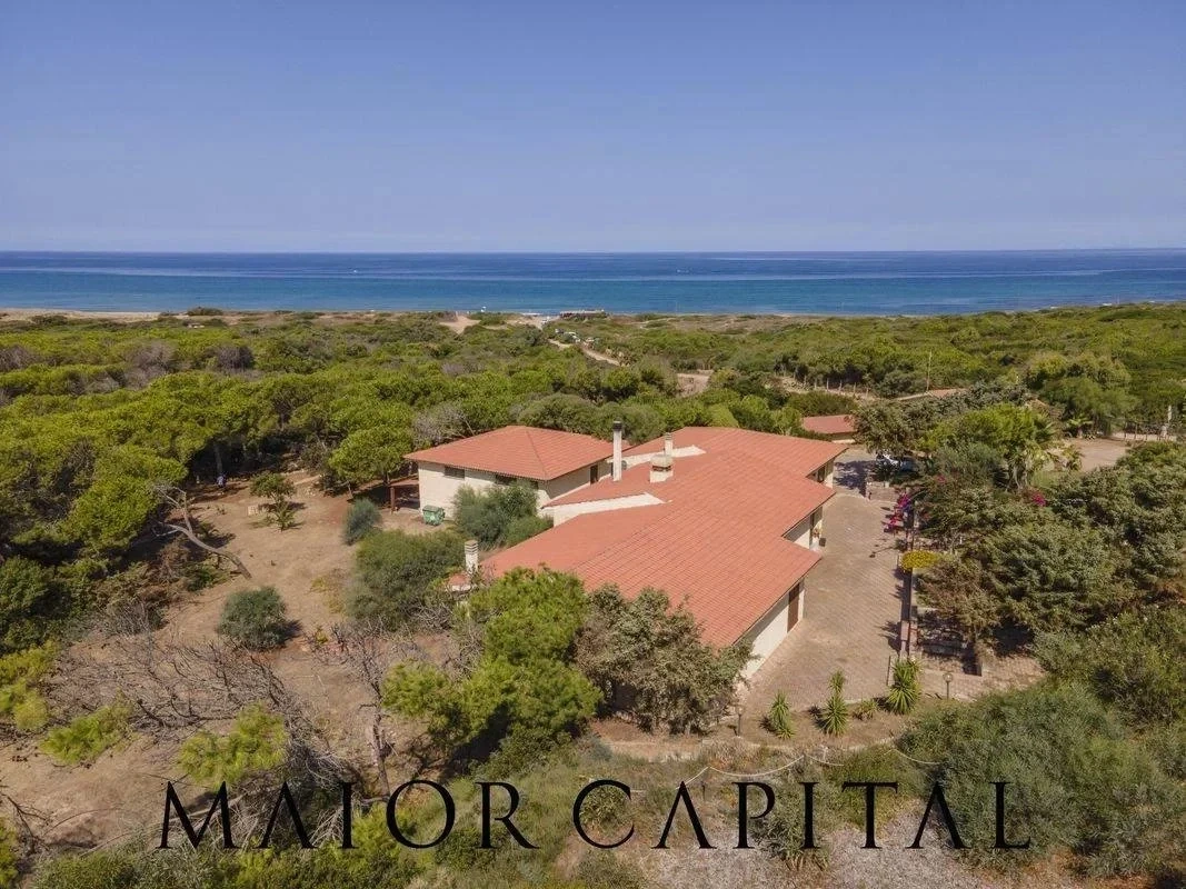 2 - venta comercio cuglieri cerdeña italia