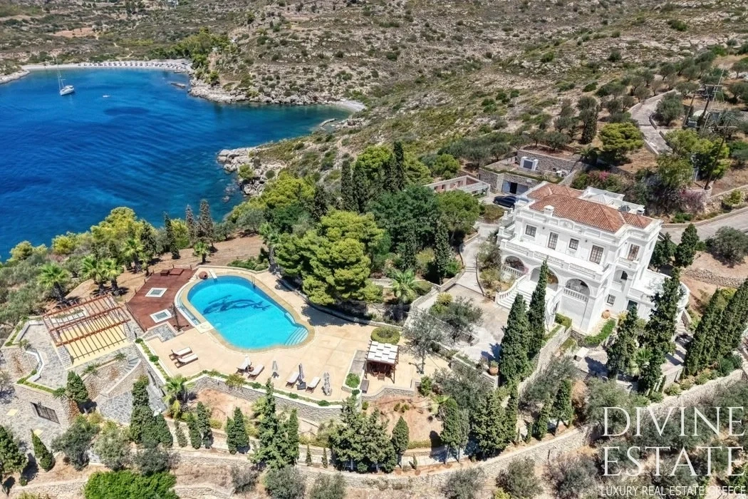 2 - verkauf villa direkt am wasser agioi anargiroi attika griechenland