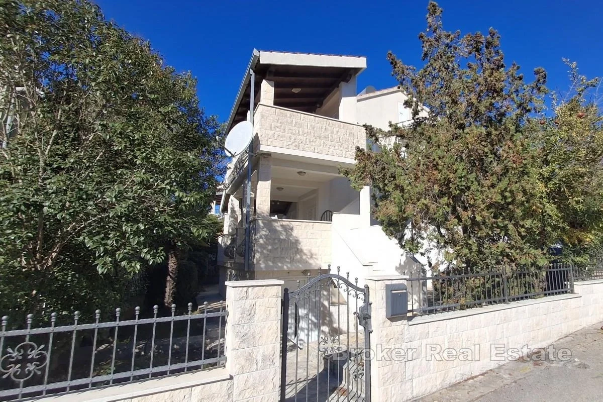1 - venta casa vista al mar rogoznica šibenik-knin croacia