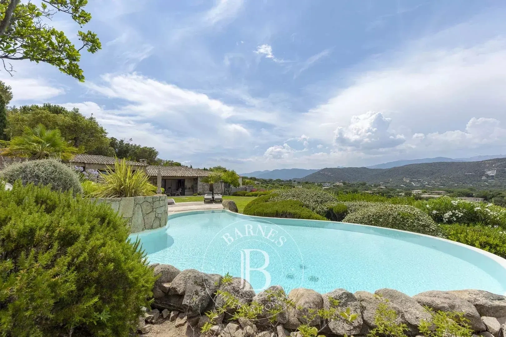 2 - affitto vacanze casa vista mare zonza corsica del sud francia