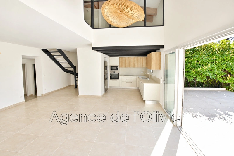 1 - venta casa biot alpes-marítimos francia