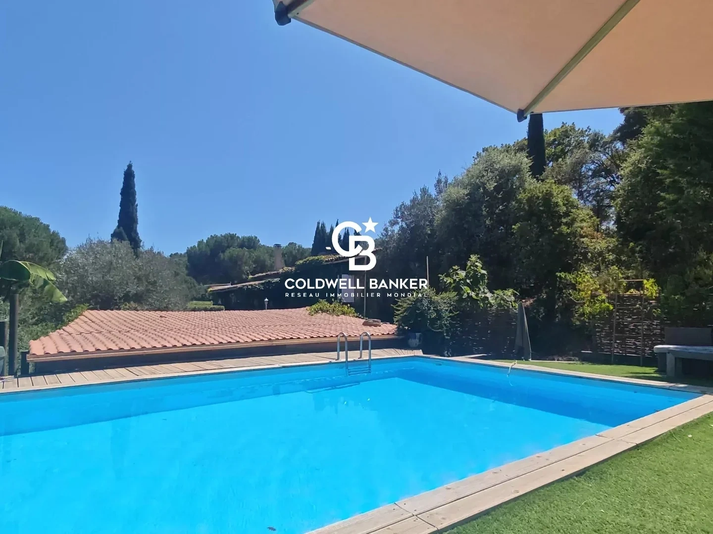 1 - vendita casa grimaud var francia
