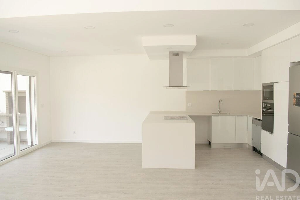 2 - venta casa amora región de lisboa portugal