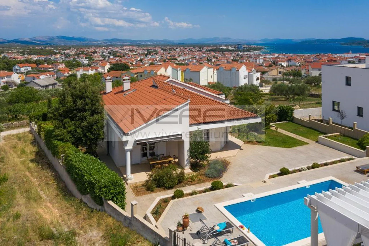 2 - venta casa vista al mar vodice šibenik-knin croacia