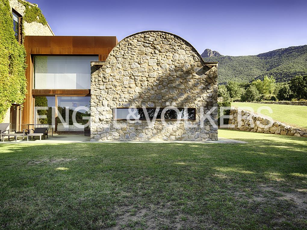 2 - venta casa maçanet de cabrenys cataluña españa