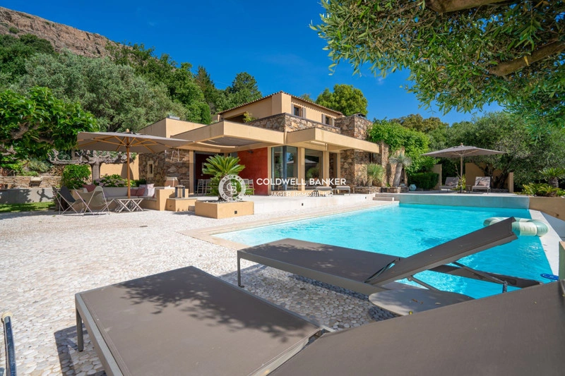 1 - verkoop huis la garde-freinet var frankrijk