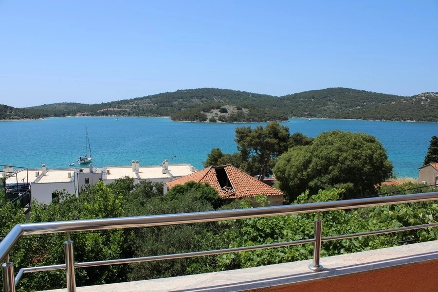 1 - venta apartamento vista al mar tisno šibenik-knin croacia
