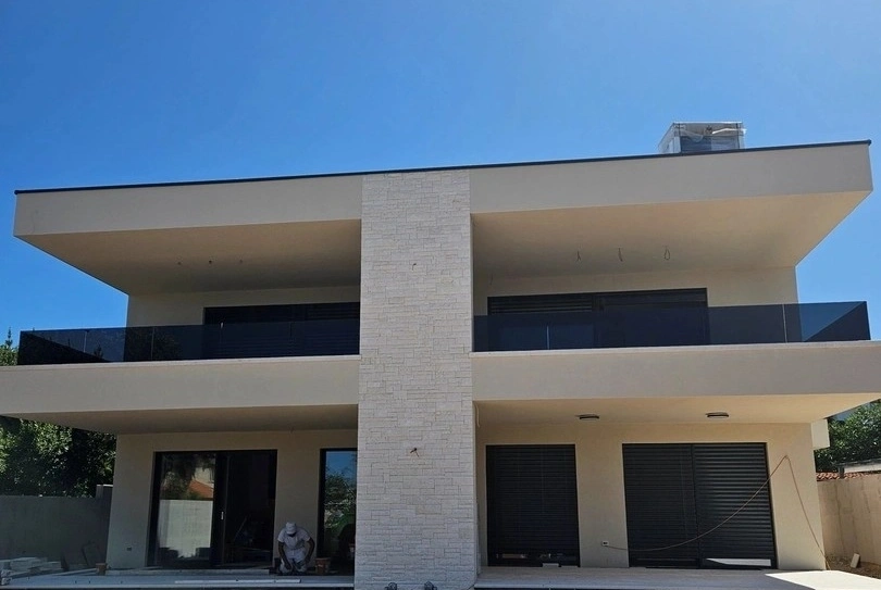 1 - продажа квартира ноги в воде umag истрия хорватия