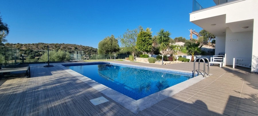 1 - продажа villa ноги в воде paphos пафос кипр