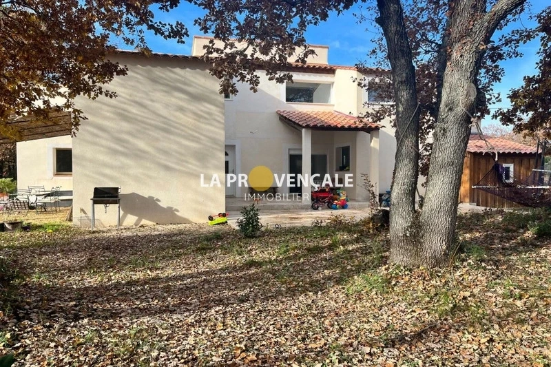 2 - venta casa trets bocas del ródano francia