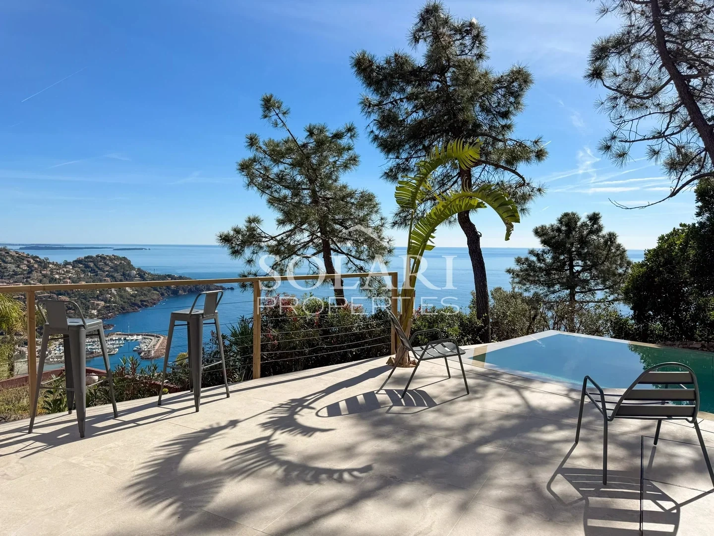 2 - sea view villa for sale in théoule-sur-mer alpes-maritimes france