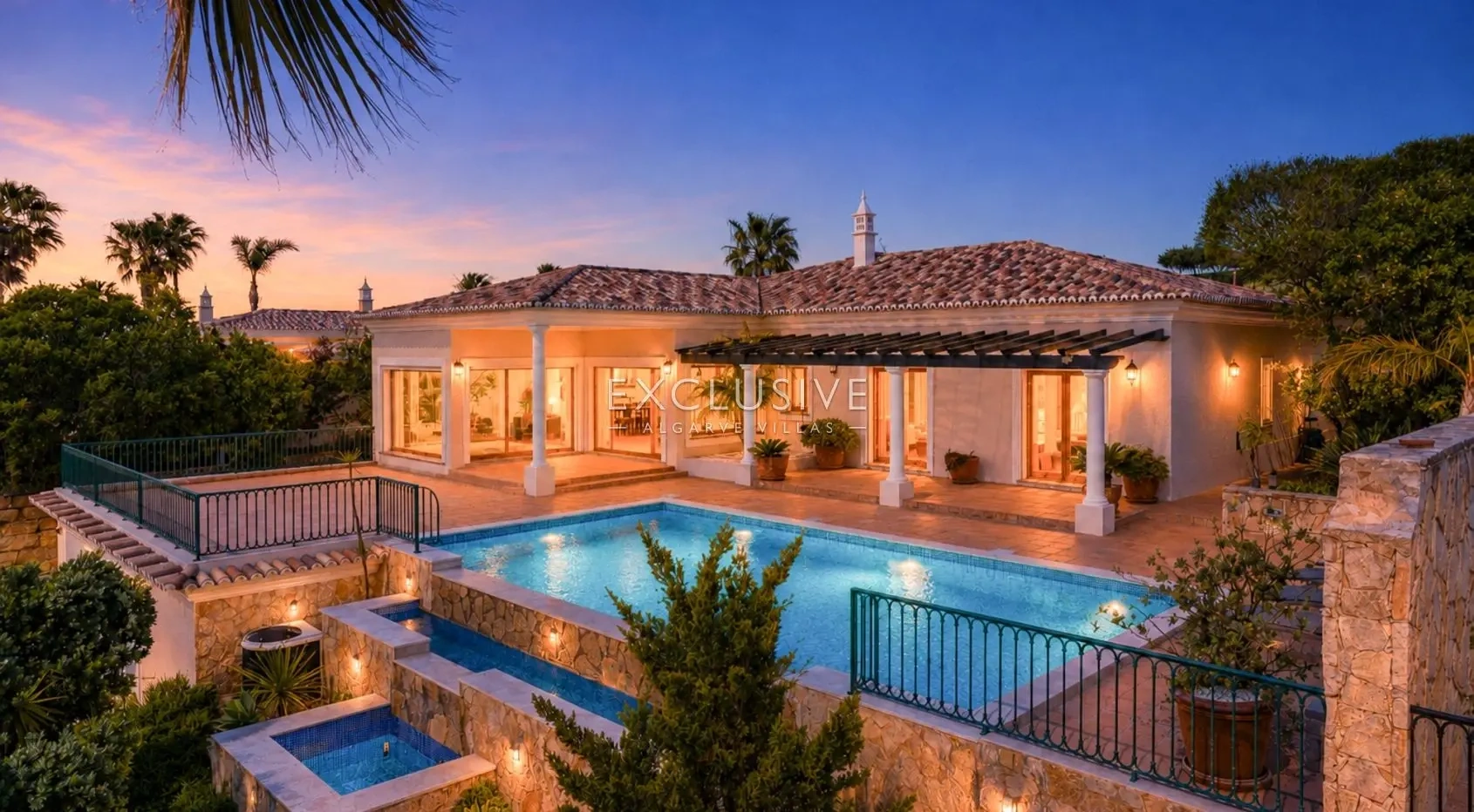 1 - verkoop villa uitzicht op zee faro algarve portugal