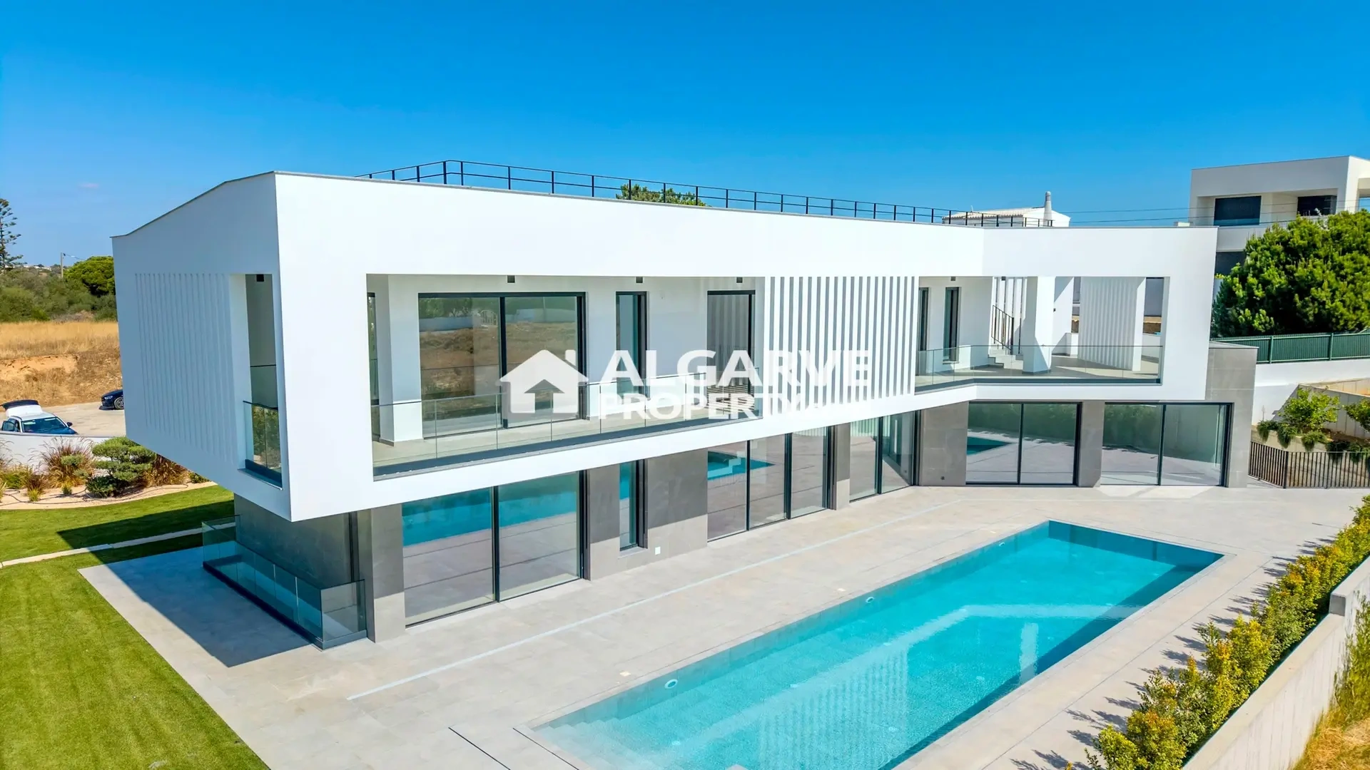 1 - house for sale in albufeira algarve portugal