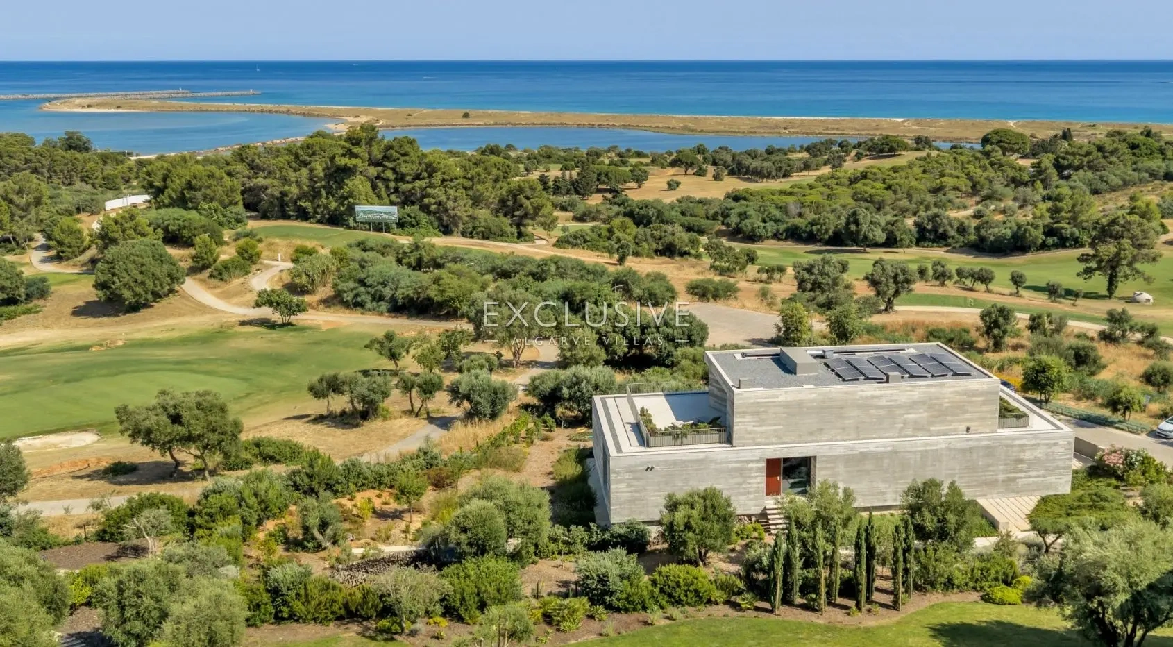 2 - verkauf villa direkt am wasser lagos algarve portugal