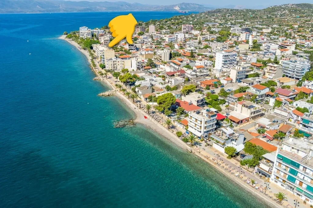 1 - verkoop pand aan het water ágioi theódoroi peloponnesos griekenland